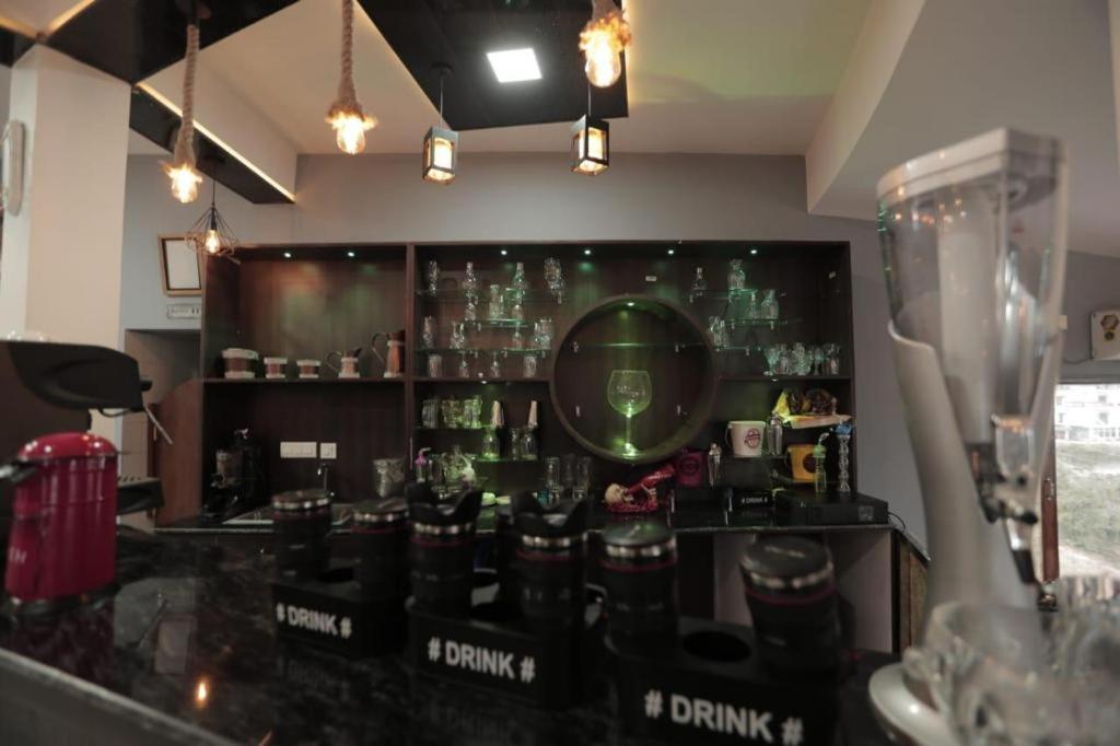 Icebergs Mussoorie - A Boutique Stay And 24 Hrs Roof Top Cafe Luaran gambar